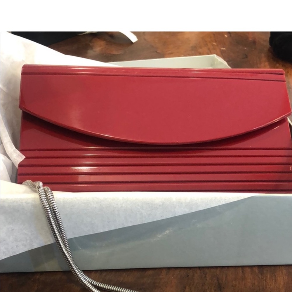 Red Lucite Resin Hard Clutch with Chain inside-boutique - Picture 5 of 12